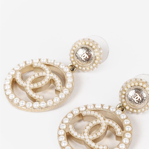 Chanel Earrings - Picture 1 of 5